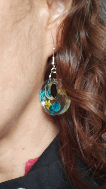 Earrings - Resin medium open chunky circle on silver hook