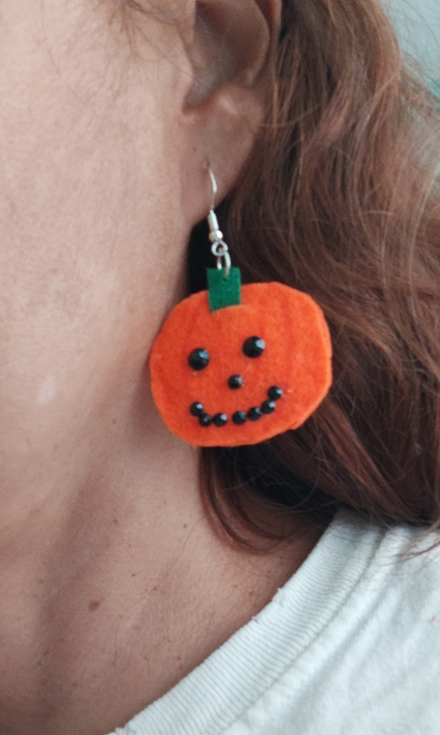 Earrings - Felt pumpkin shape on silver hook