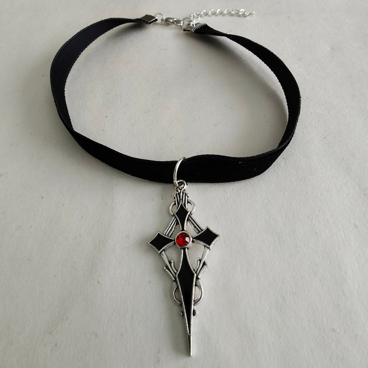 Necklace - Choker black velvet ribbon with  a Gothic silver cross charm