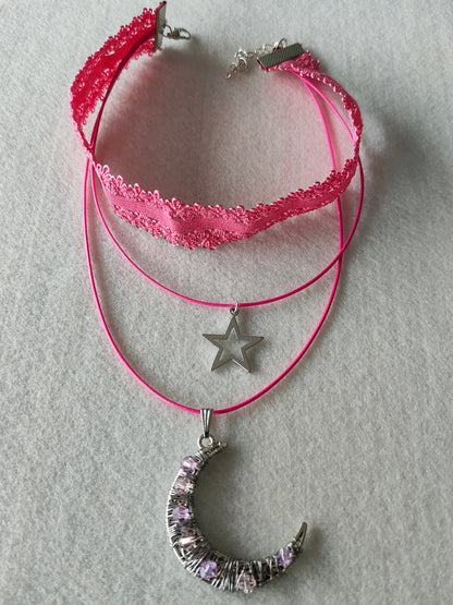 Necklace - Choker colored elastic lace ribbon with two polyester strands and a moon and star silver charm