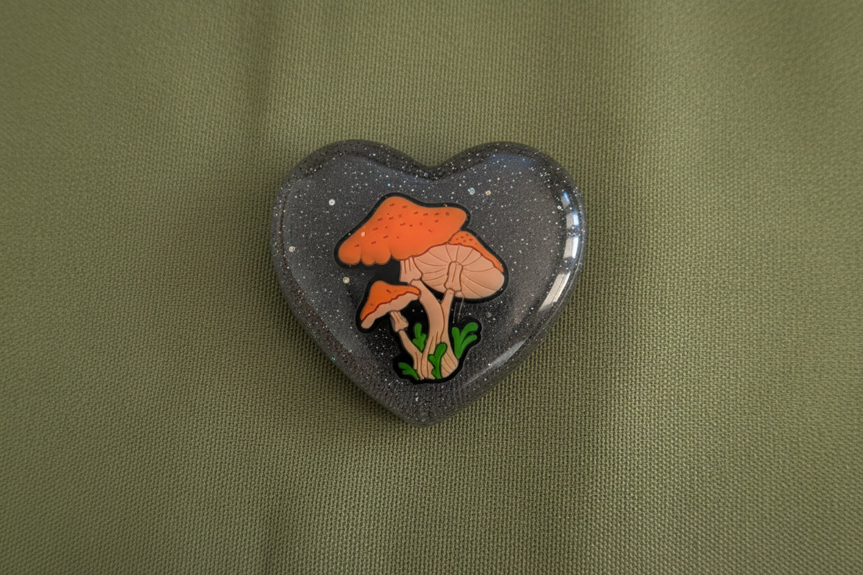 Magnet - Mushroom Resin Heart