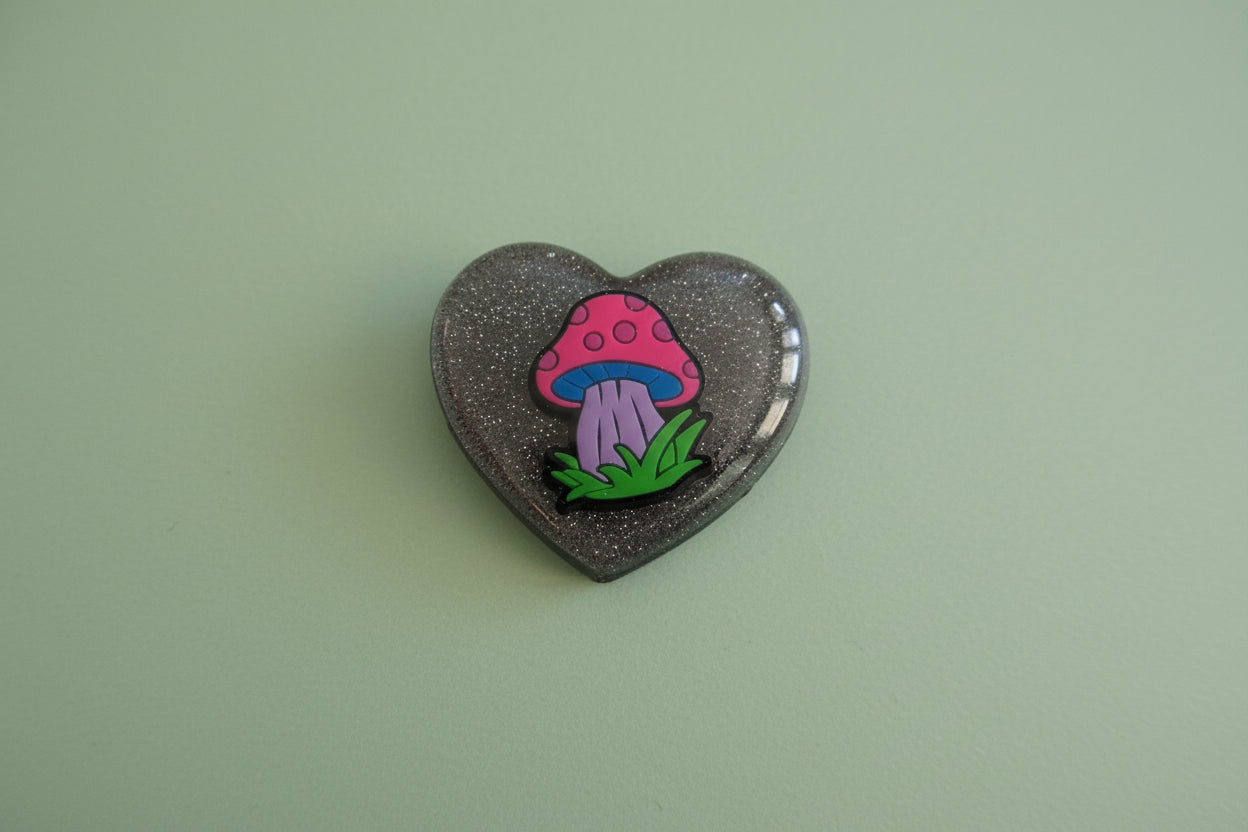 Magnet - Mushroom Resin Heart
