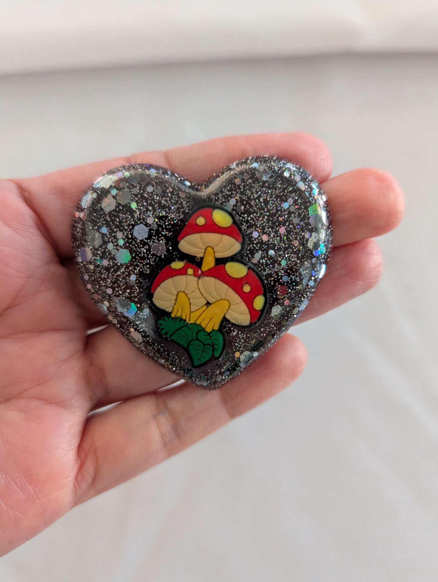 Magnet - Mushroom Resin Heart