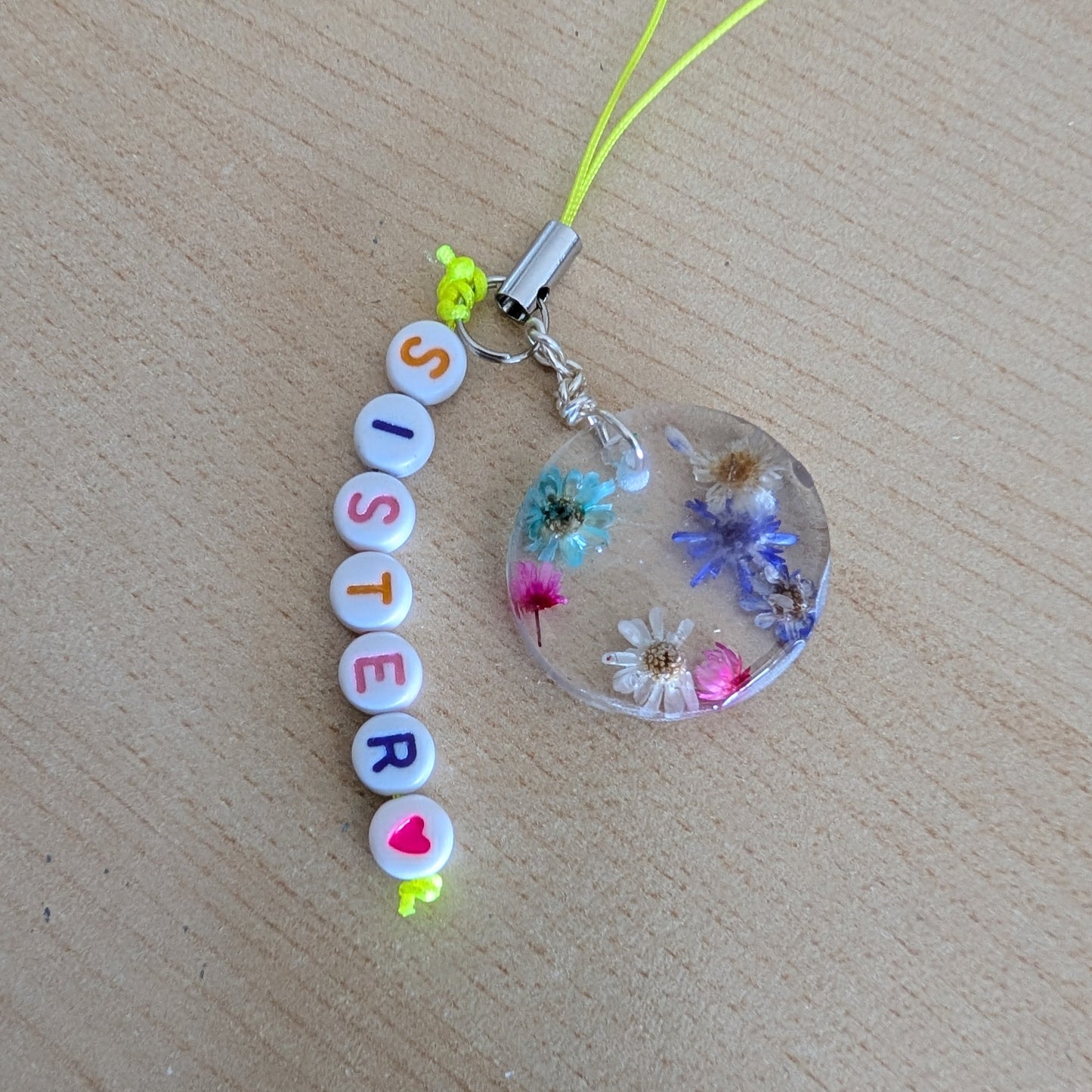 Phone charm - Resin charm with dried flowers and beads