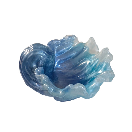 Knickknack - Resin Wave trinket dish