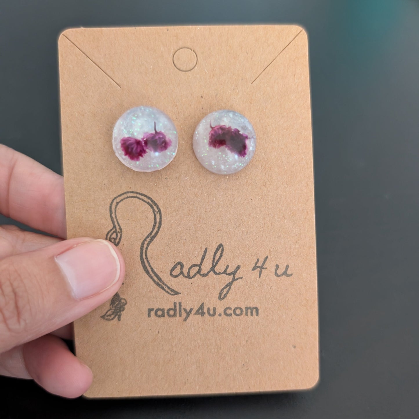 Earrings - Dried flowers Resin studs