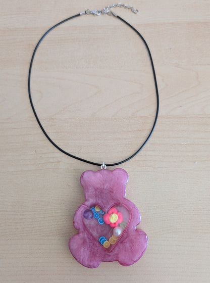 Necklace - 17.5 inches resin shaker bear on black leather cord with clasp