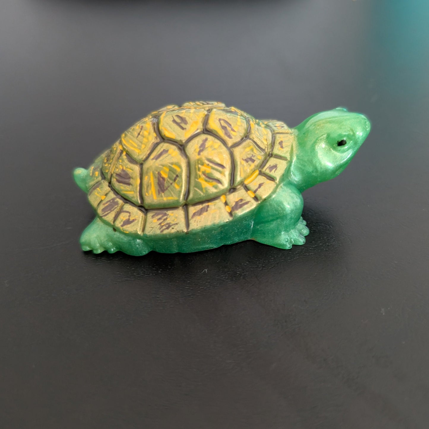Knickknack - Resin small turtle