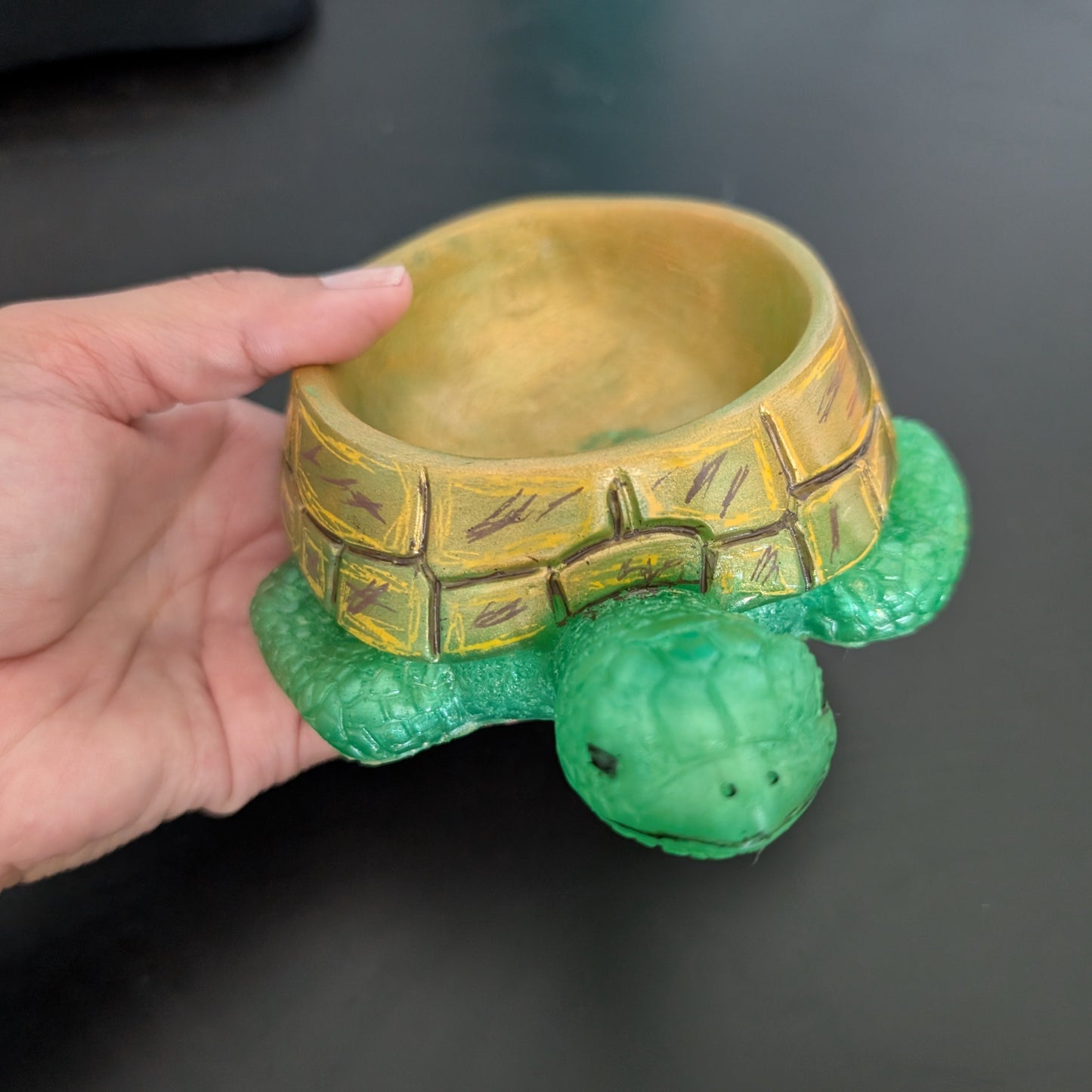 Knickknack - Resin Sea Turtle trinket/pot holder