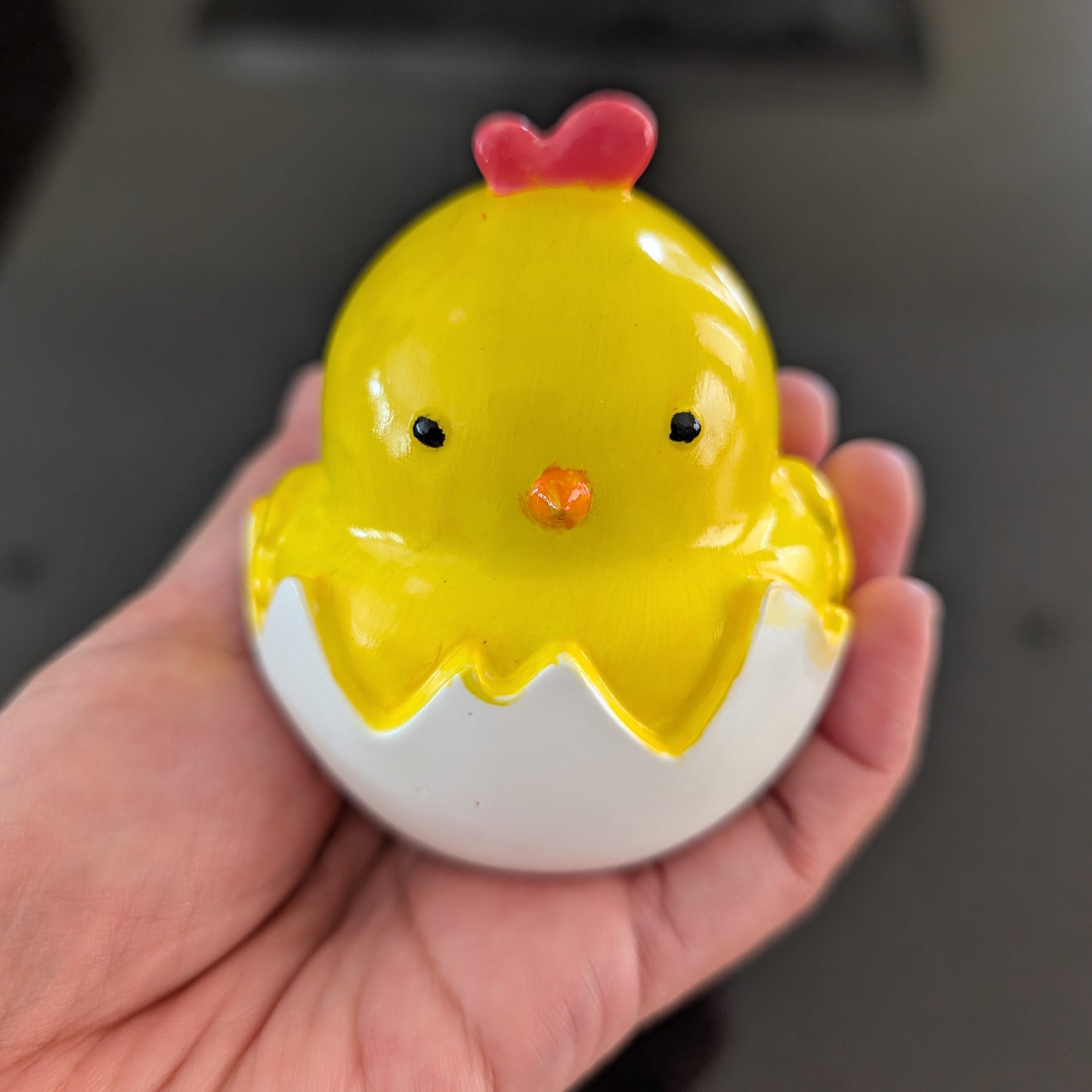 Knickknack - Resin Chick in egg trinket