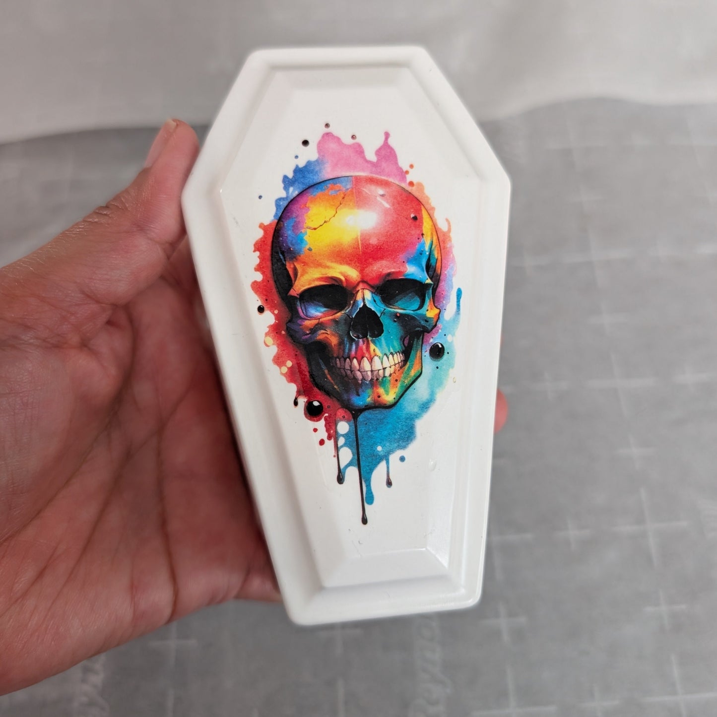 Knickknack - Resin coffin trinket box with lid