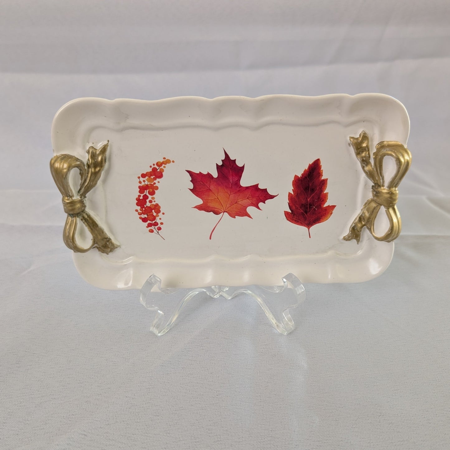 Knickknack - Resin frame/tray stand