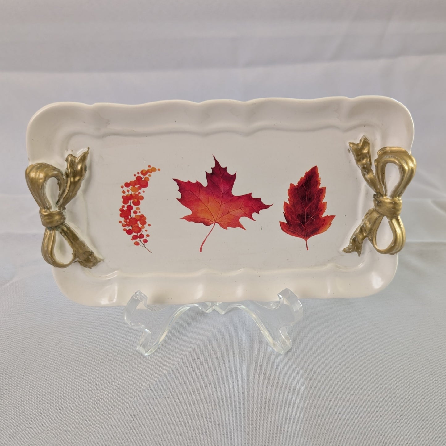 Knickknack - Resin rectangle trinket tray with bows