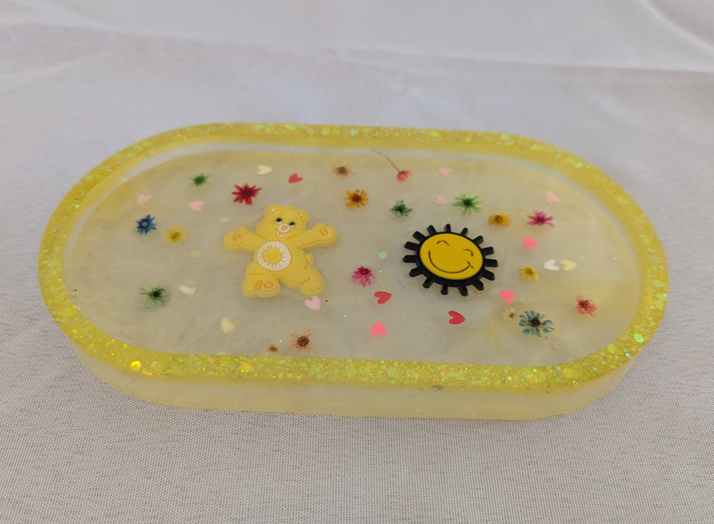 Knickknack - Resin oval trinket dish (Care Bears)