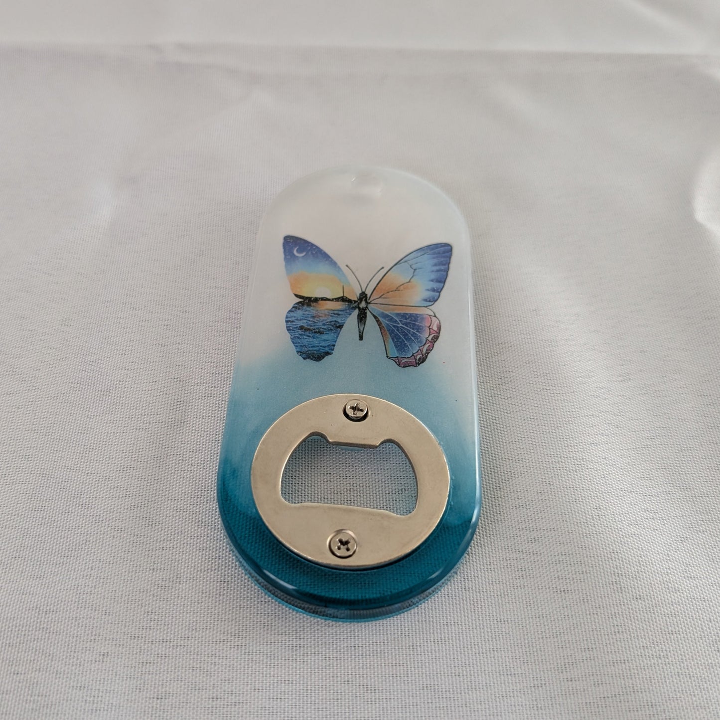 Knickknack - Resin oval shape bottle opener