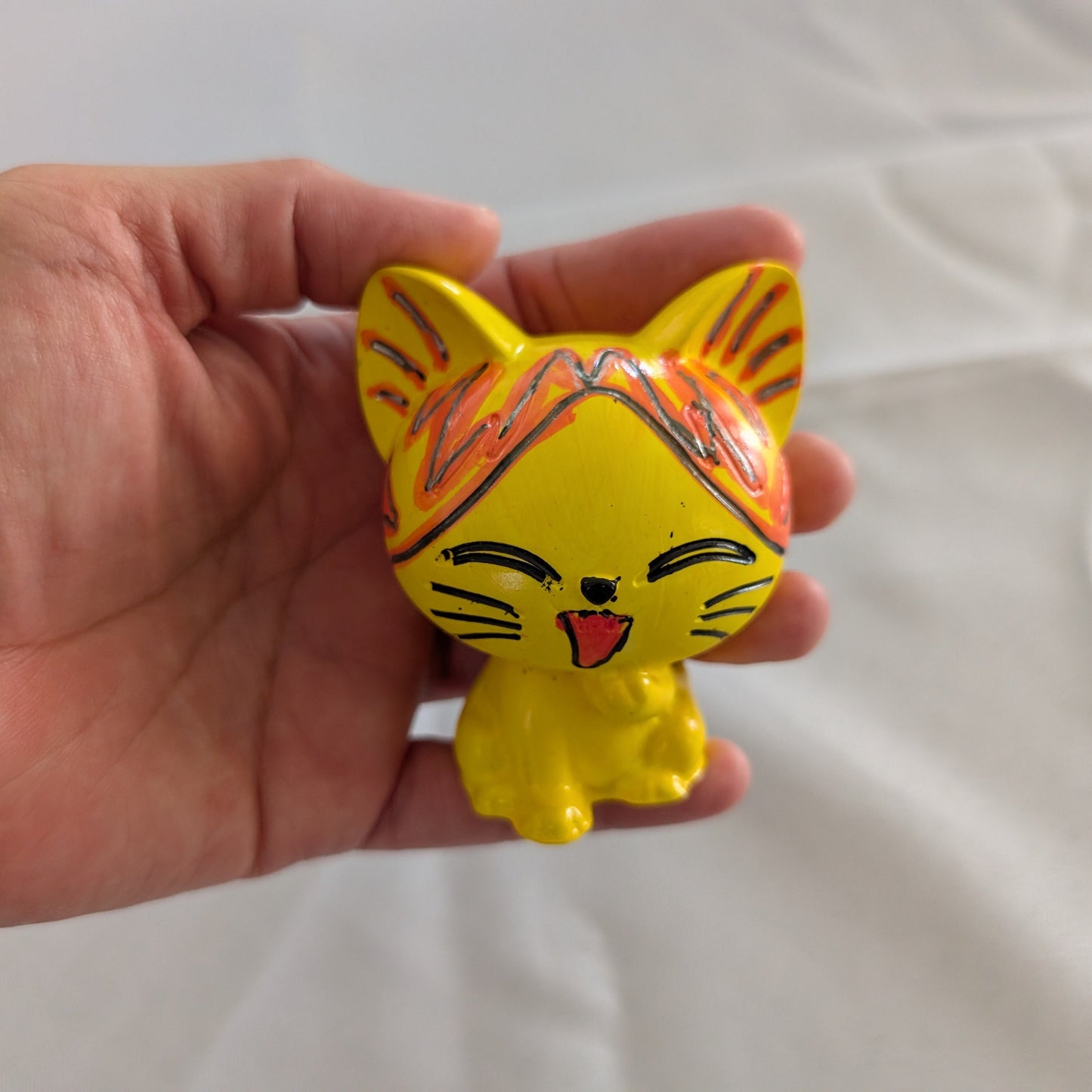 Knickknack - Resin cat trinket