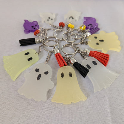 Keychain - Resin ghost with acrylic tassel