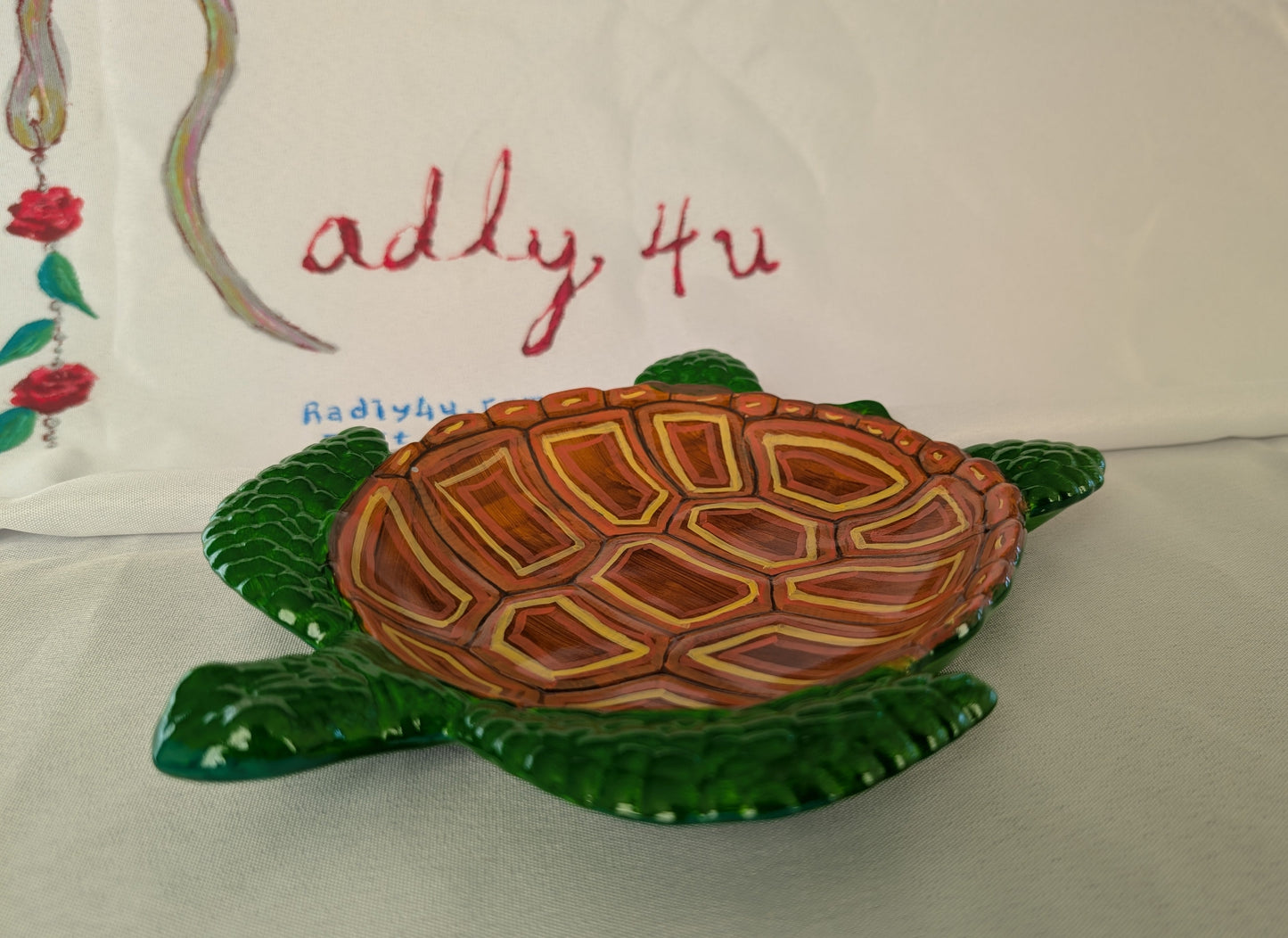 Knickknack - Resin Sea Turtle Tray