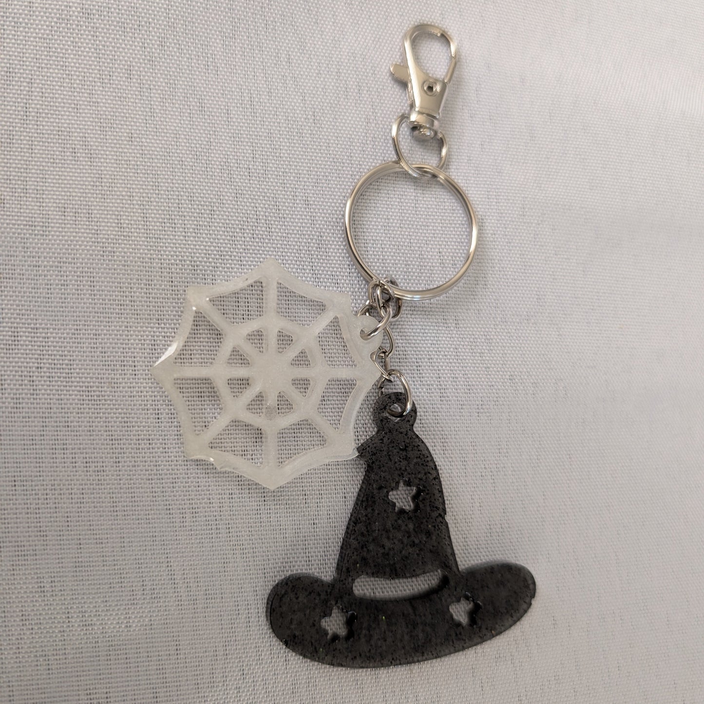 Keychain - Resin witch hat and spider web