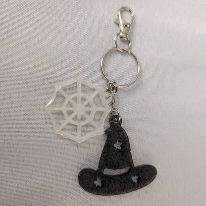 Keychain - Resin witch hat and spider web