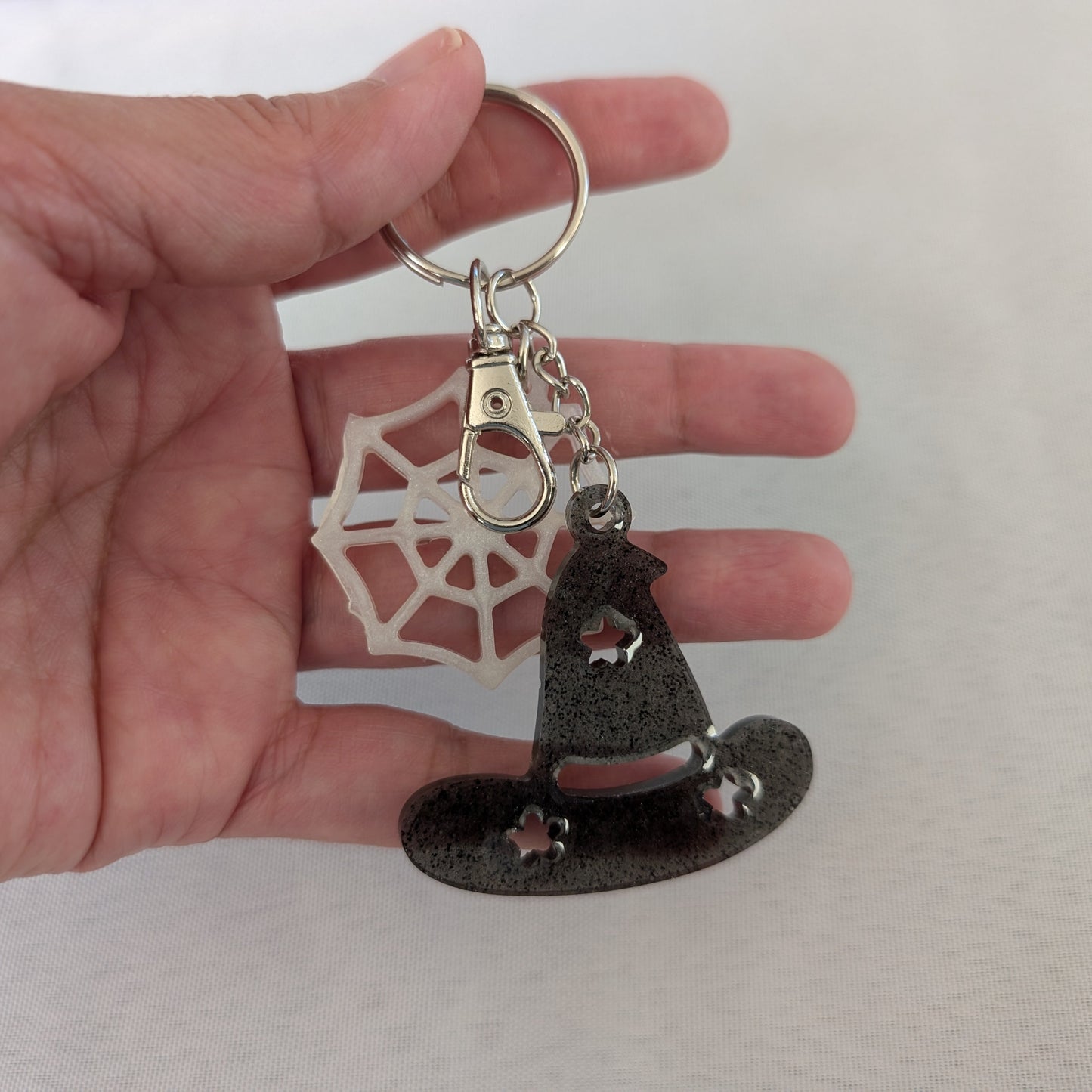 Keychain - Resin witch hat and spider web