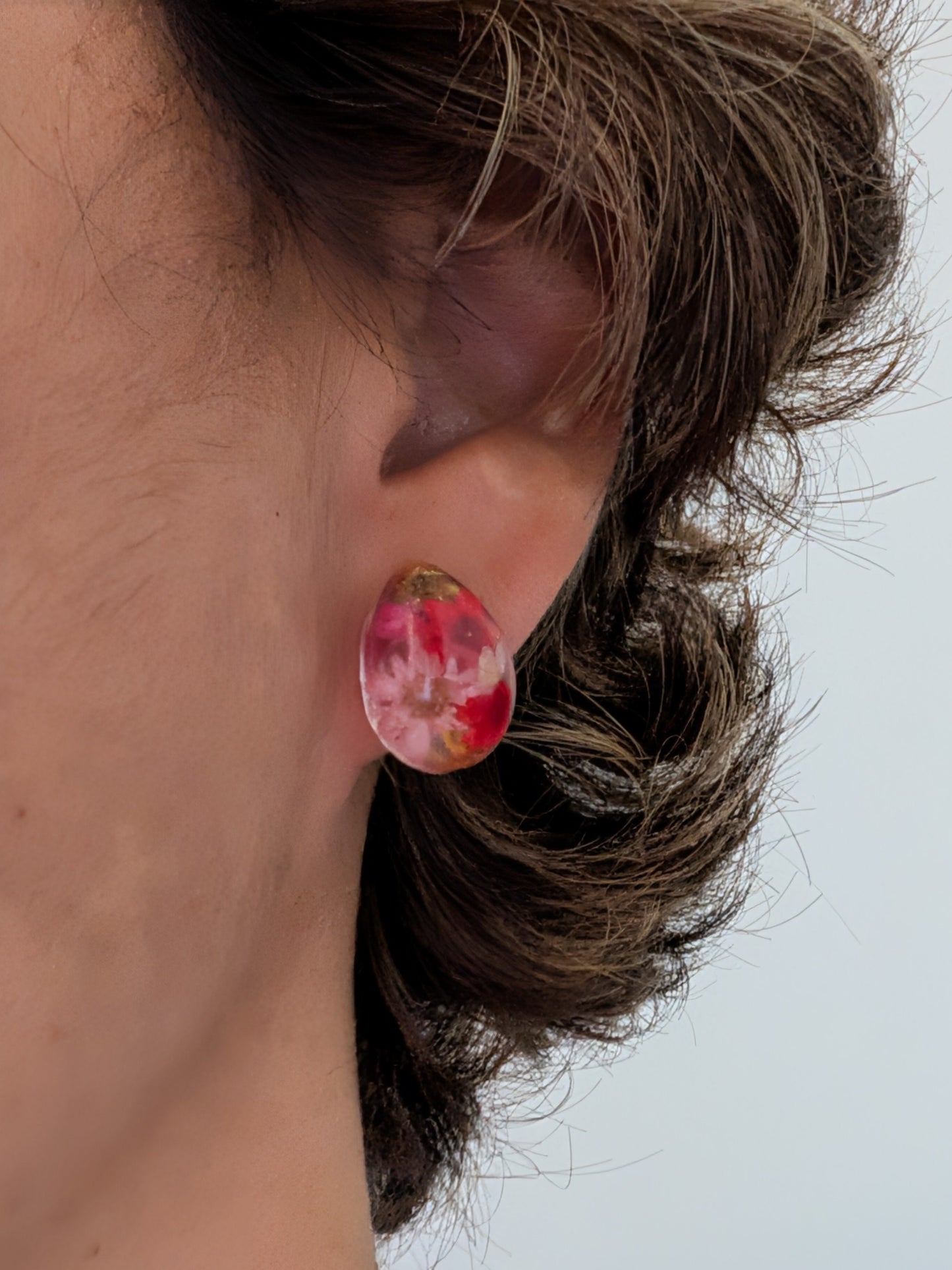 Earrings - 3D Dried flowers Resin on post