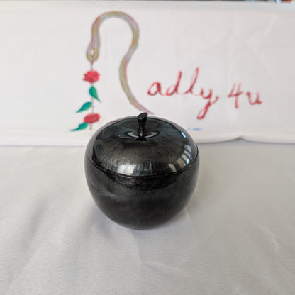 Knickknack - Resin apple trinket with lid