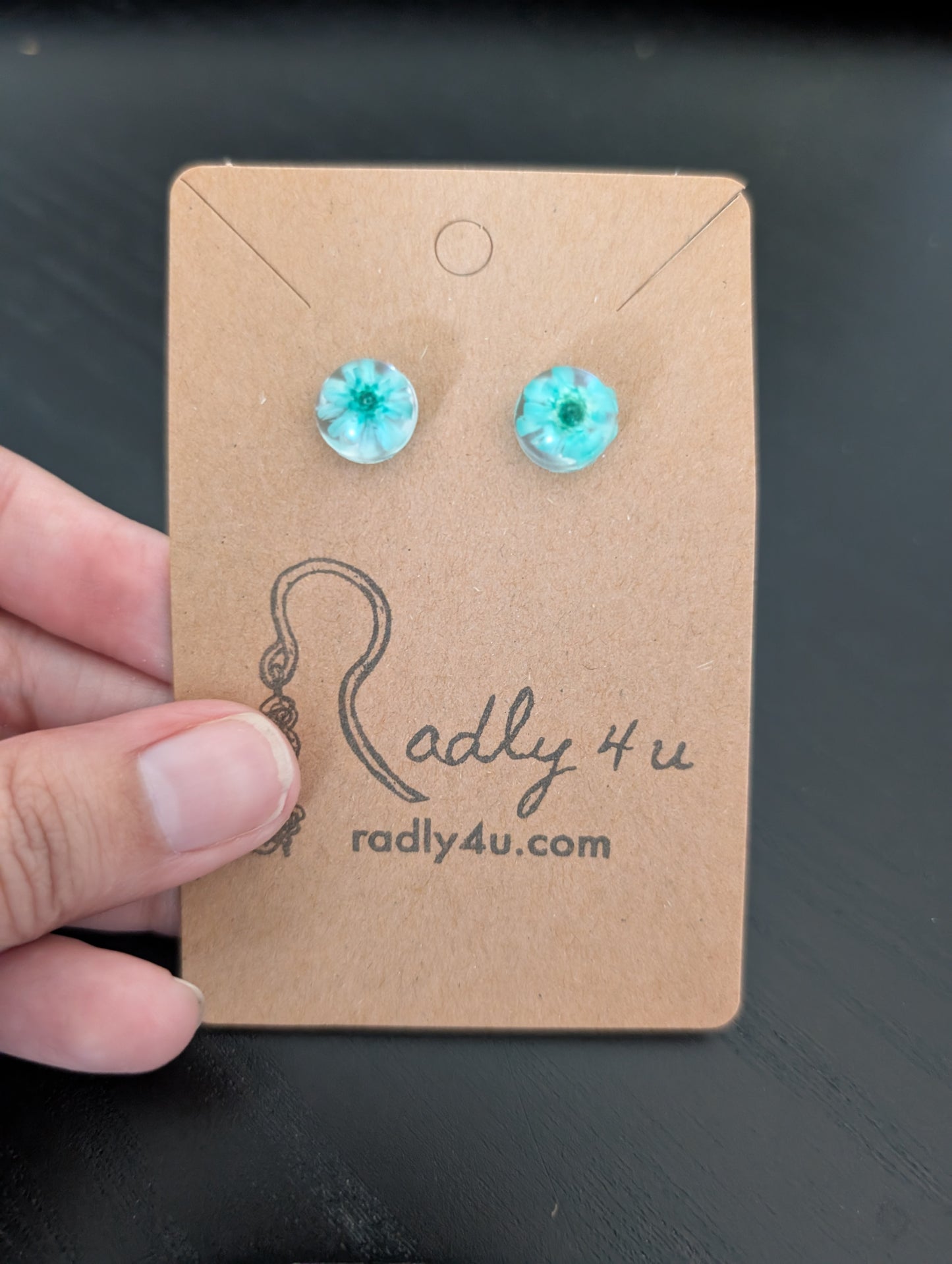 Earrings - Dried flowers Resin studs