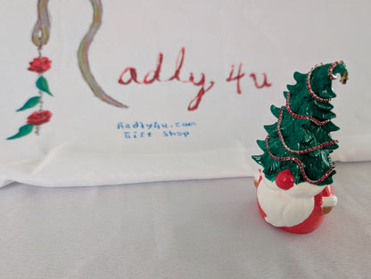 Knickknack - Resin Gnome with Christmas tree