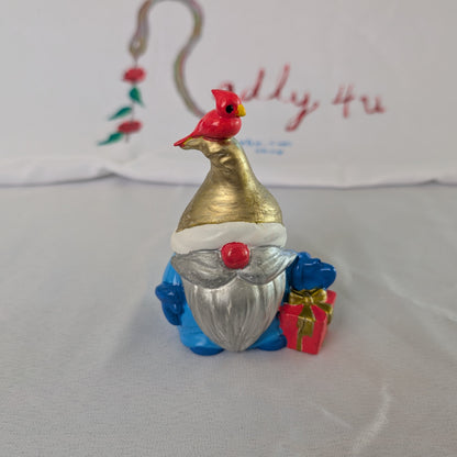 Knickknack - Resin Gnome with bird