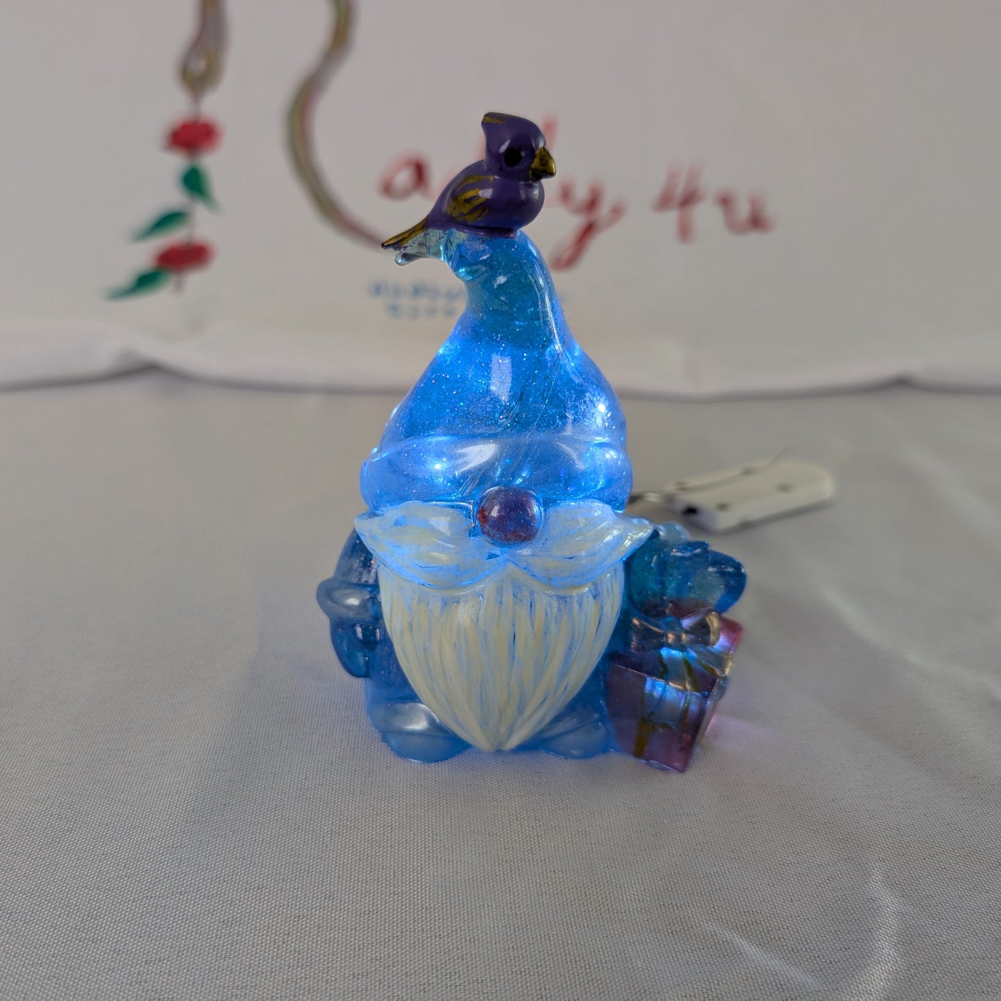 Knickknack - Resin Gnome with bird