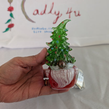 Knickknack - Resin Gnome with Christmas tree