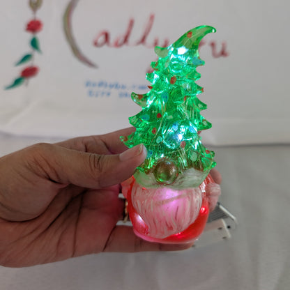 Knickknack - Resin Gnome with Christmas tree