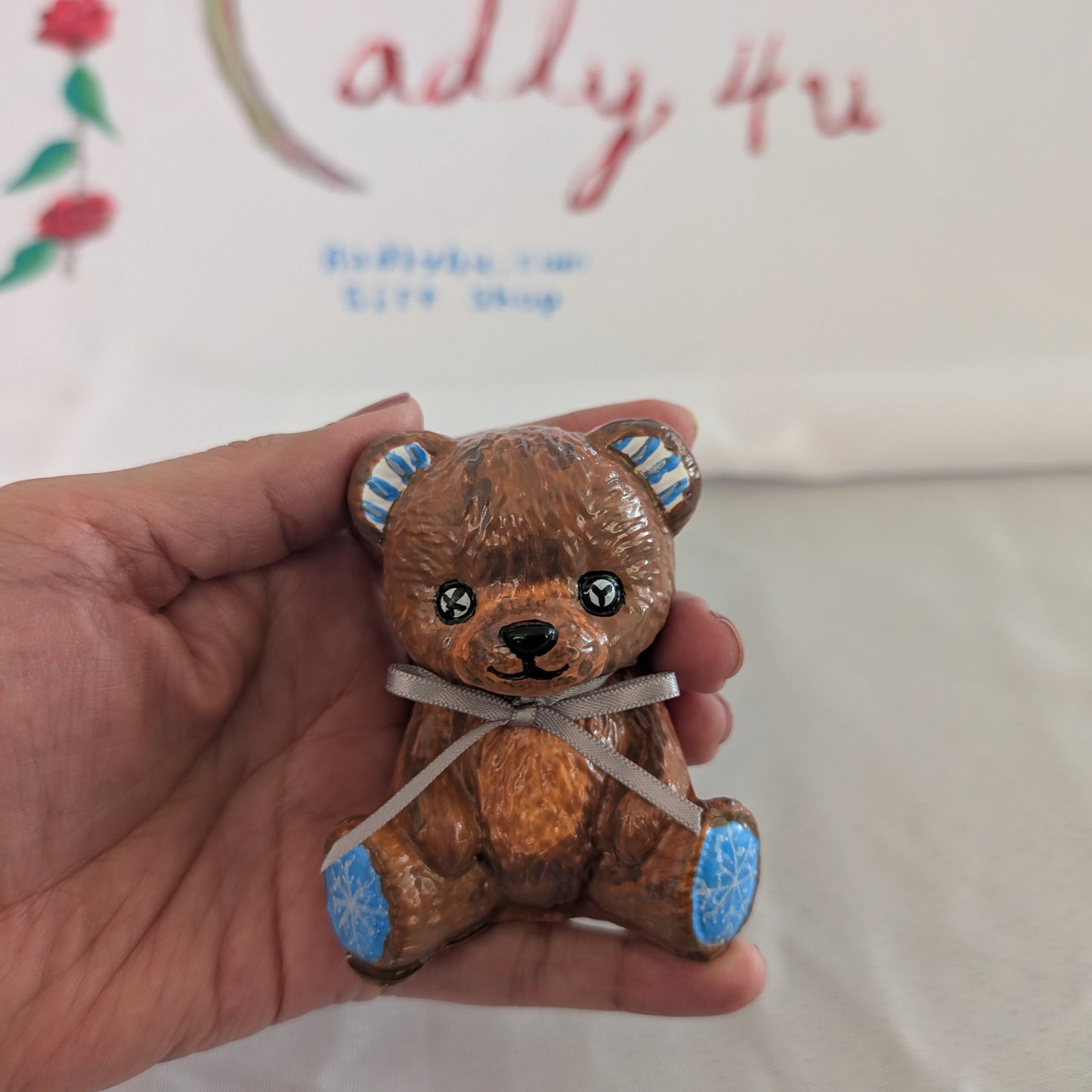 Knickknack - Resin Teddy bear