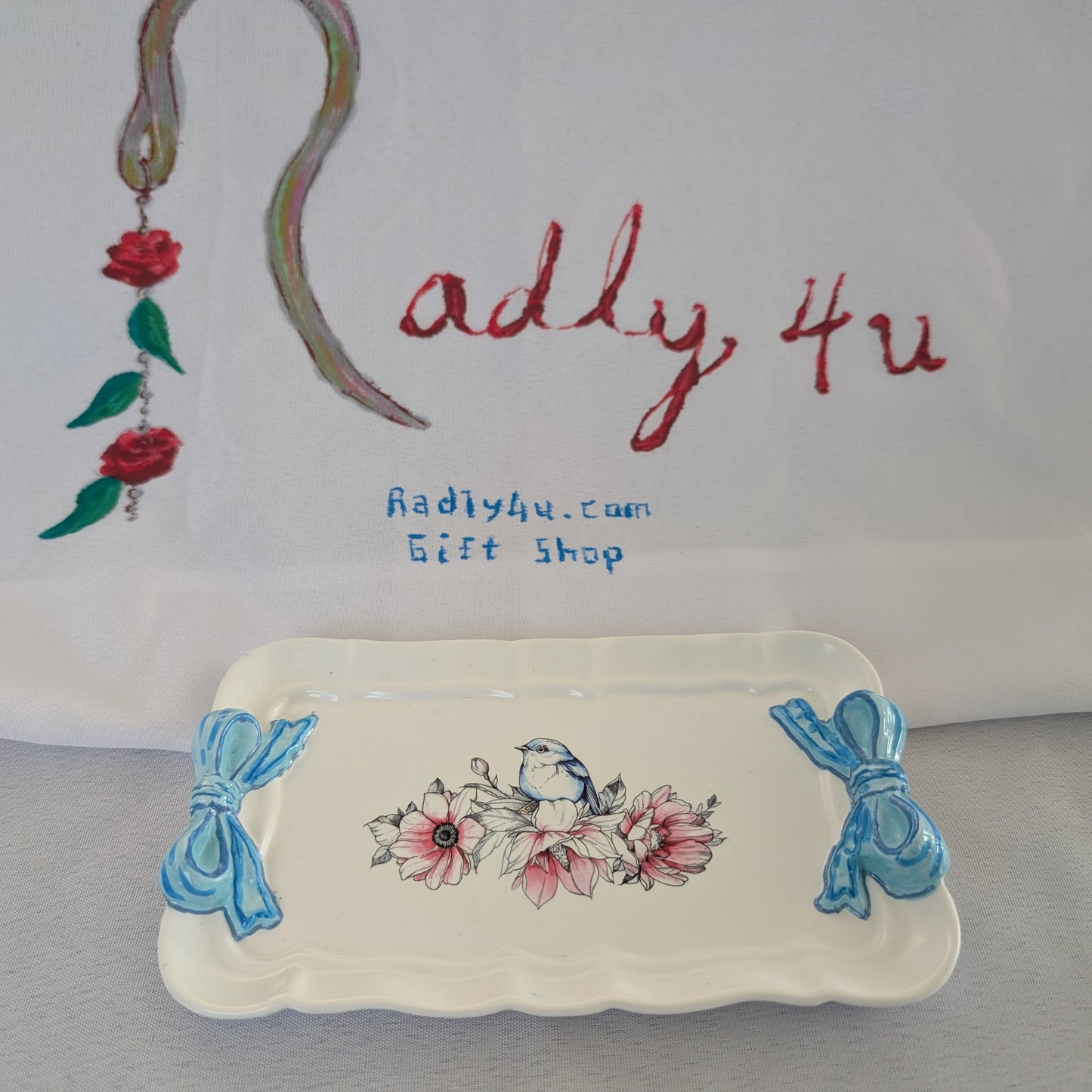 Knickknack - Resin rectangle trinket tray with bows