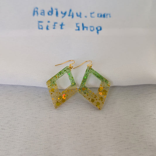 Earrings - Resin diamond shape on hook