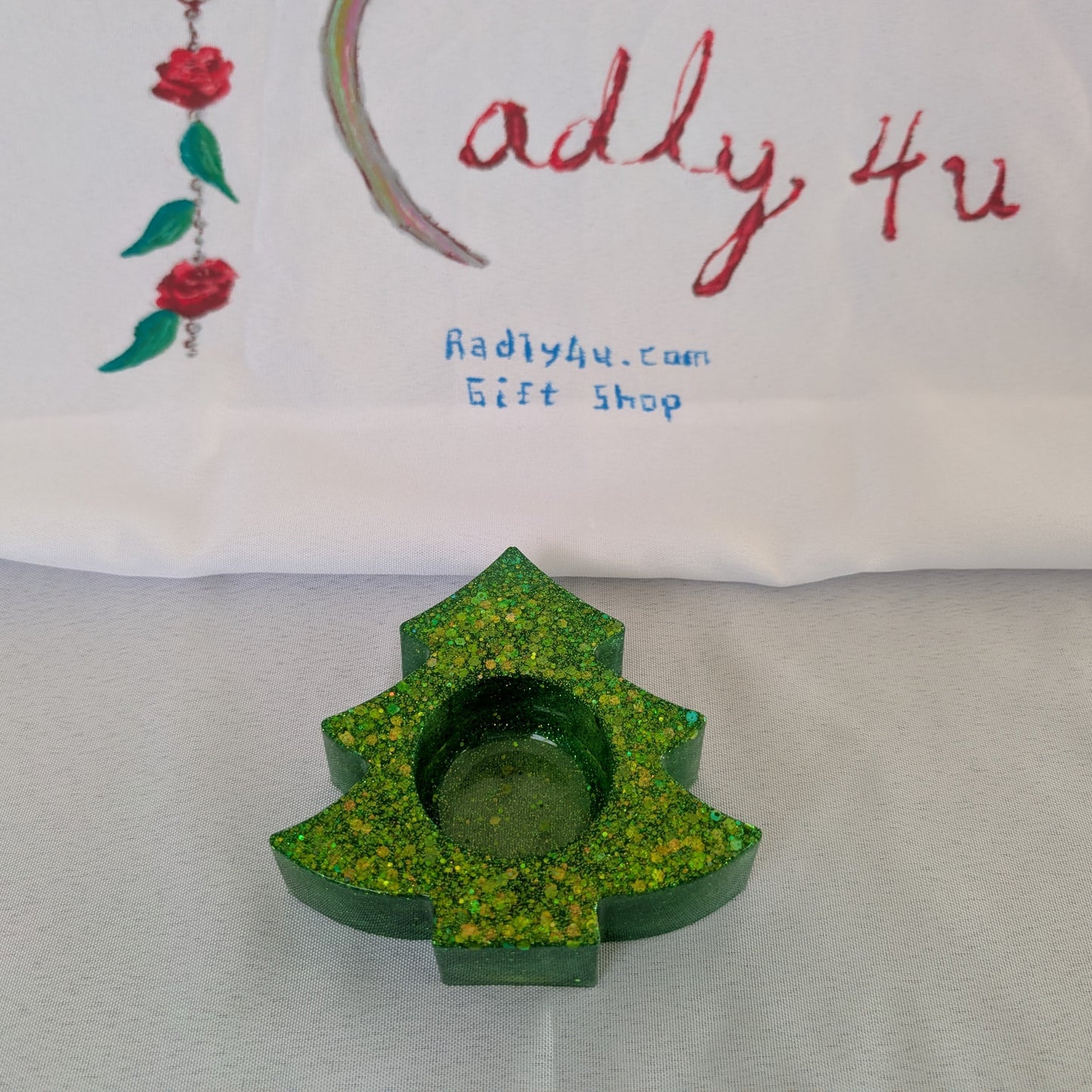 Knickknack - Resin Christmas Tree tea light/trinket holder