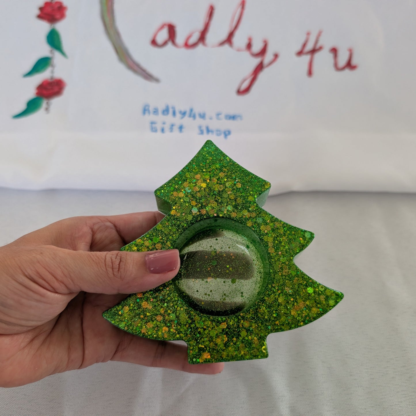 Knickknack - Resin Christmas Tree tea light/trinket holder