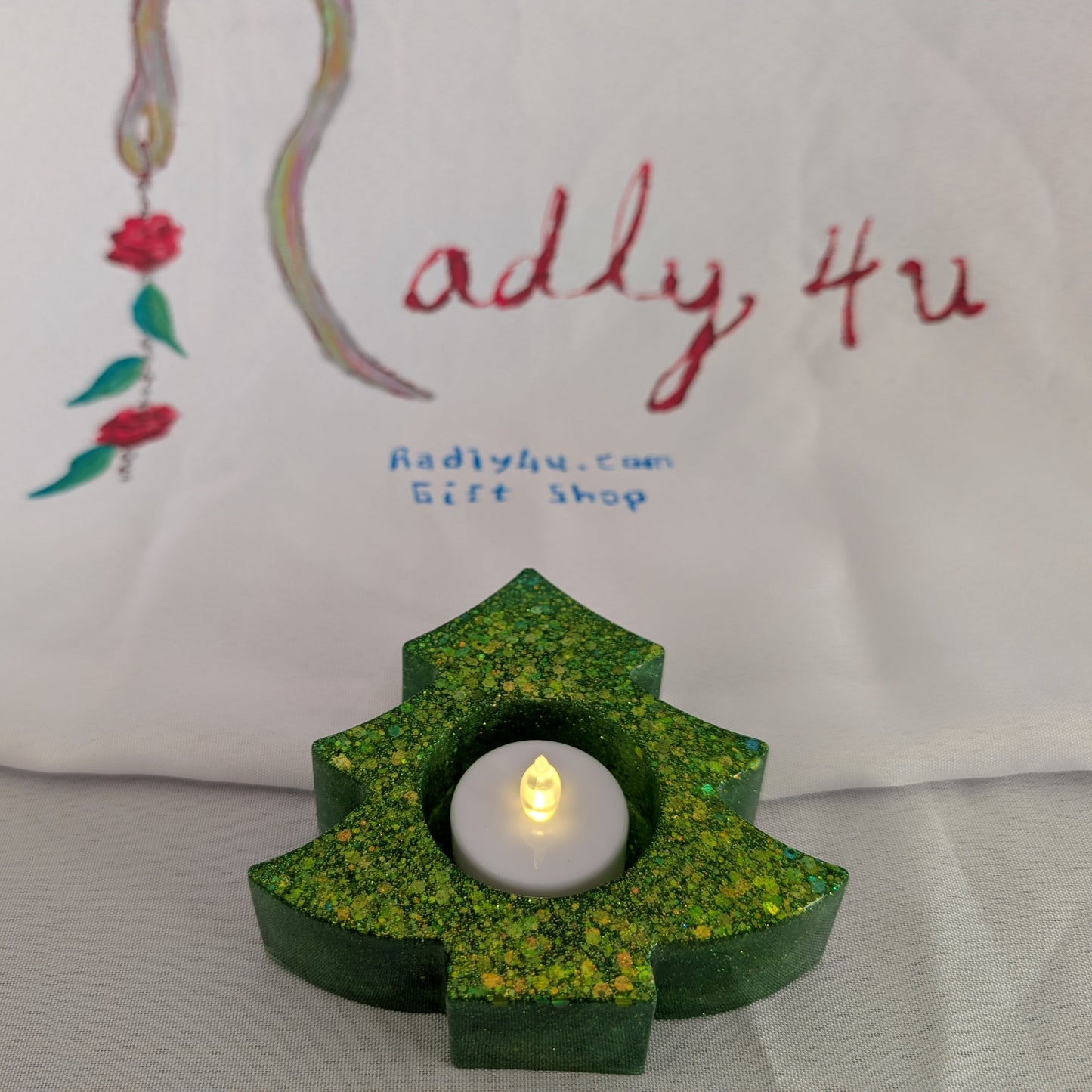 Knickknack - Resin Christmas Tree tea light/trinket holder