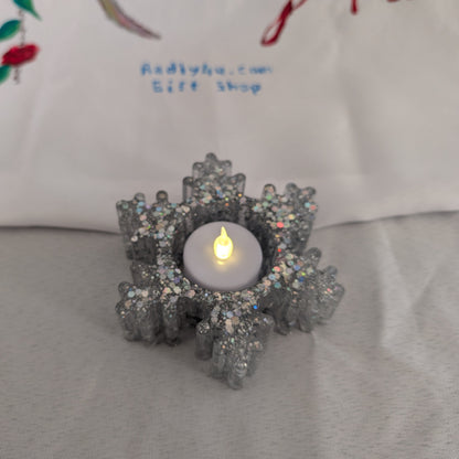 Knickknack - Resin Snowflake tea light/trinket holder