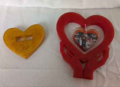 Knickknack - Hands with heart photo (custom)