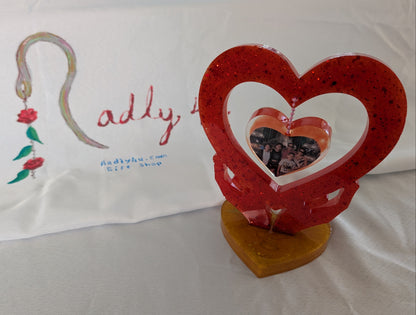 Knickknack - Hands with heart photo (custom)