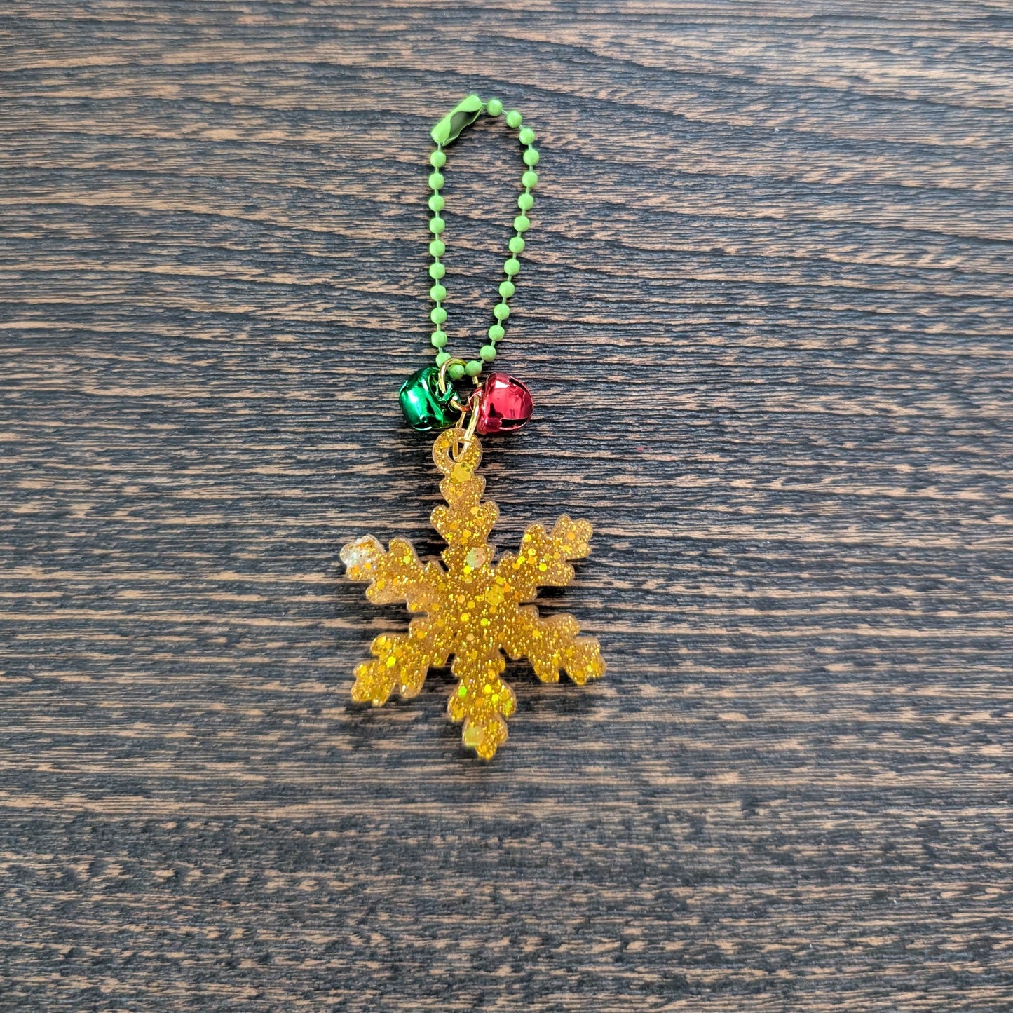 Keychain - Resin snowflake with jingle bells
