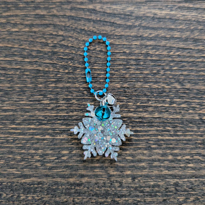 Keychain - Resin snowflake with jingle bells