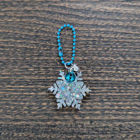 Keychain - Resin snowflake with jingle bells