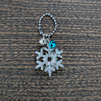Keychain - Resin snowflake with jingle bells