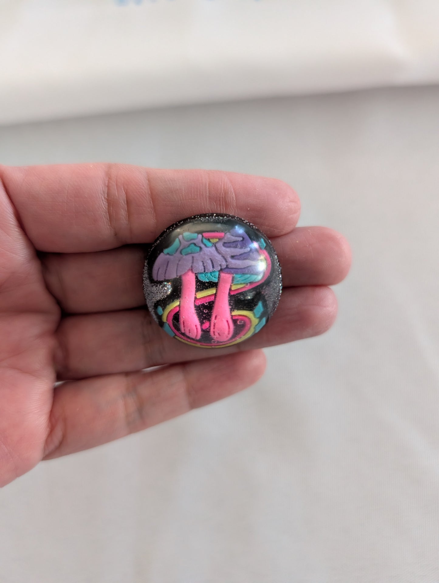 Magnet - Resin mushroom