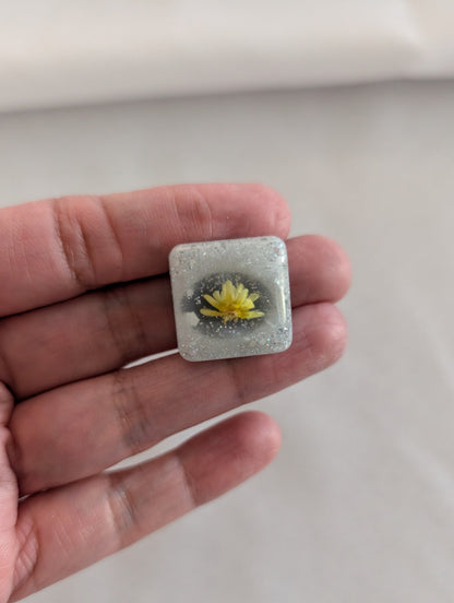 Magnet - 3D dried flower resin