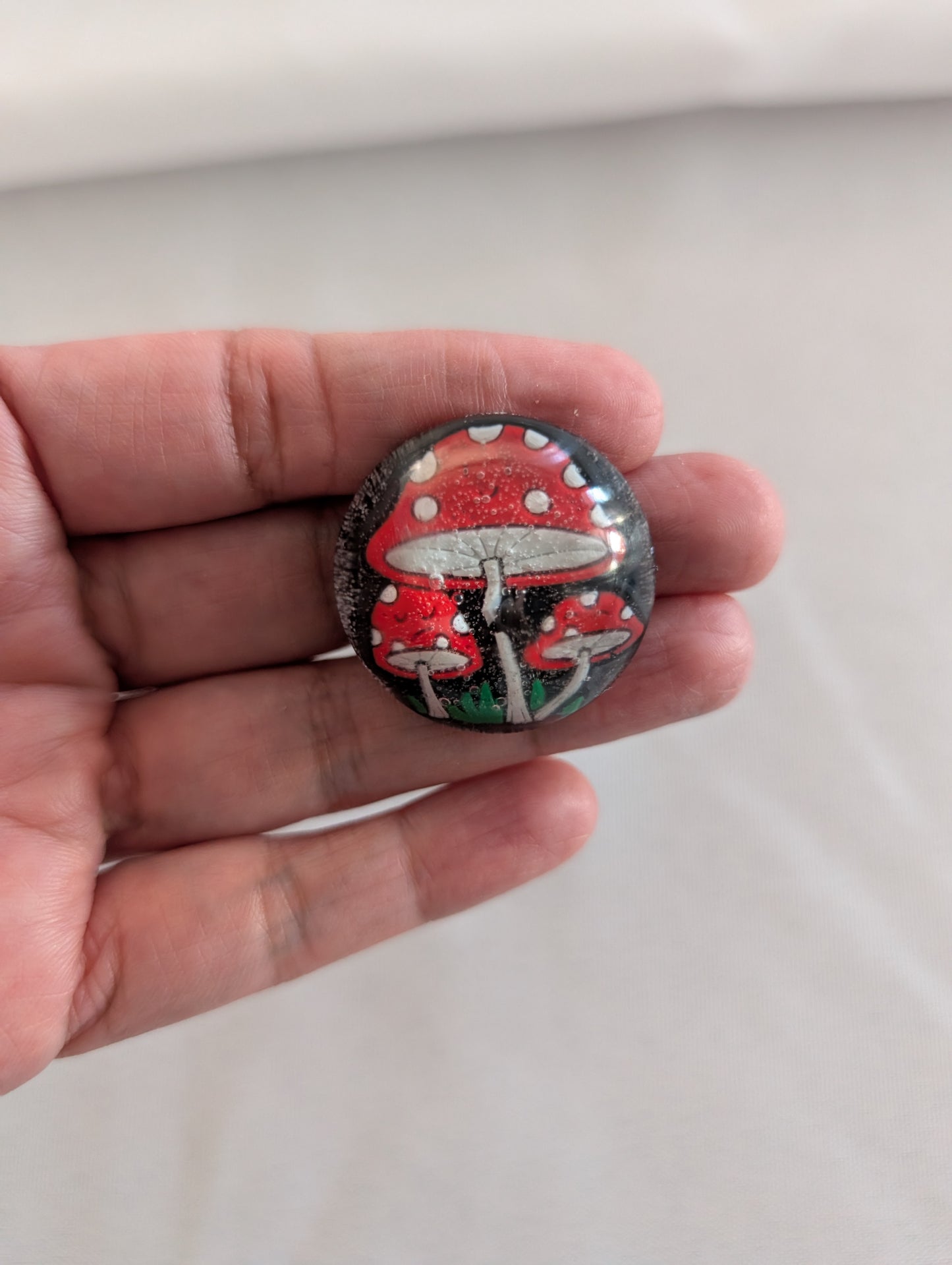 Magnet - Resin mushroom