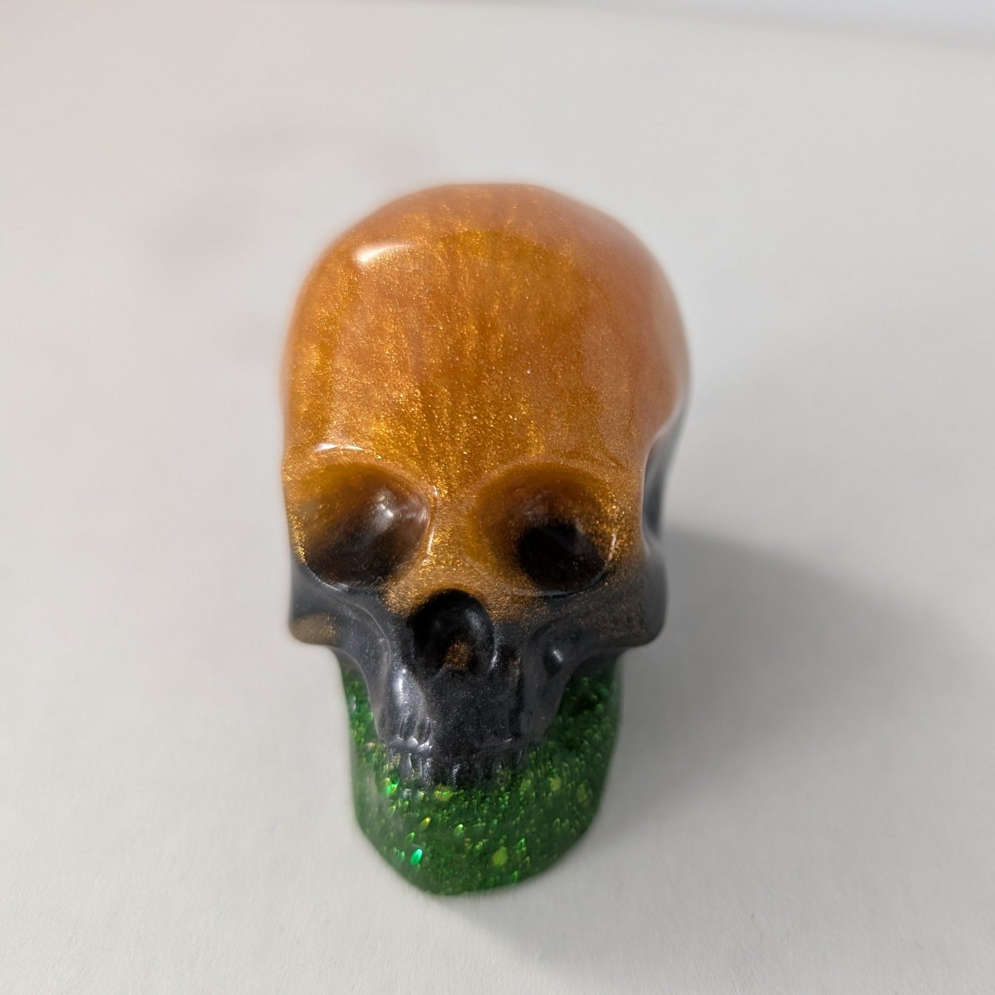 Small resin skull trinket